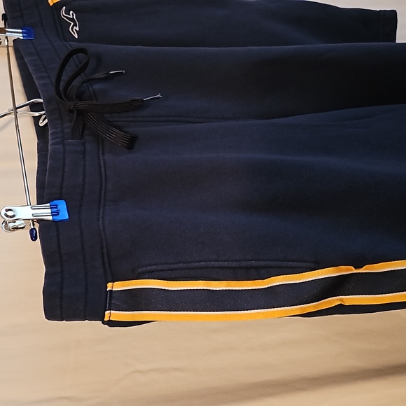 Hollister shorts - Picture 4 of 4